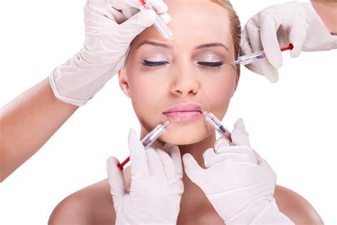 Advantages and Risks of Botox Treatment in Aesthetics